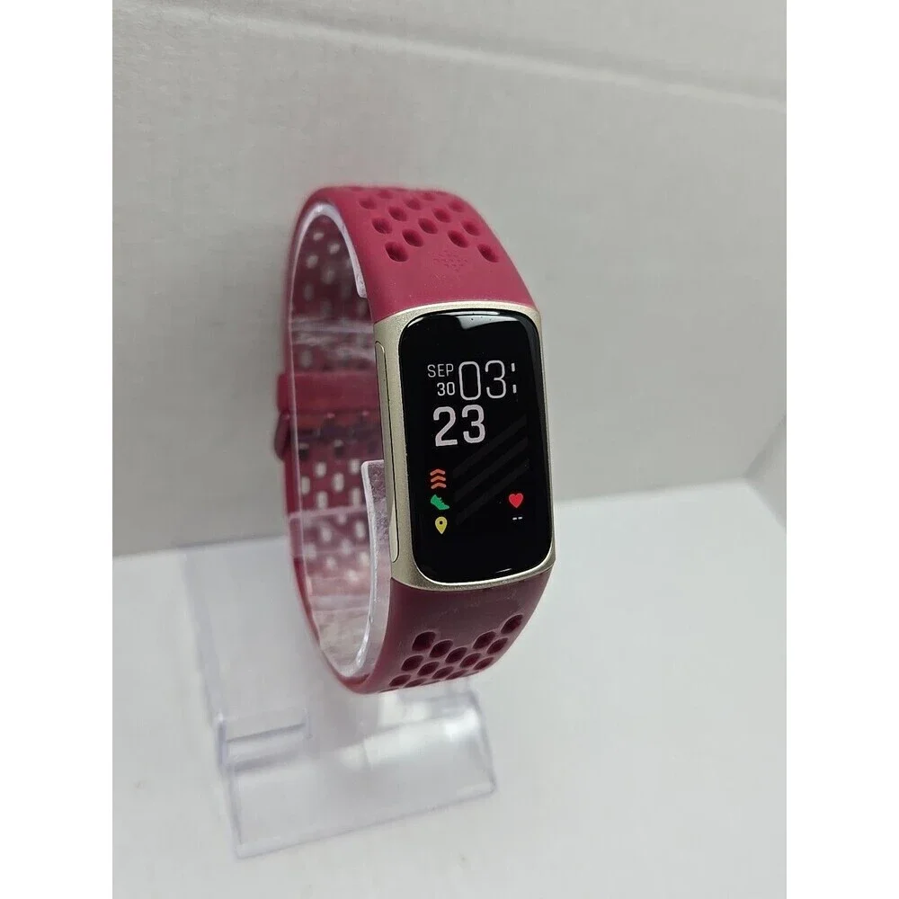 Fitbit Charge 5 Fitness Tracker GPS SpO2 Sleep Monitor Activity W/ Charger Watch